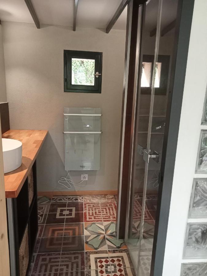Maison En Pierre Restauree Avec Jardin أوش المظهر الخارجي الصورة