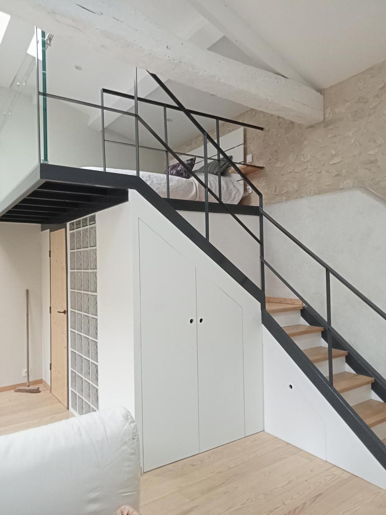 Maison En Pierre Restauree Avec Jardin أوش المظهر الخارجي الصورة
